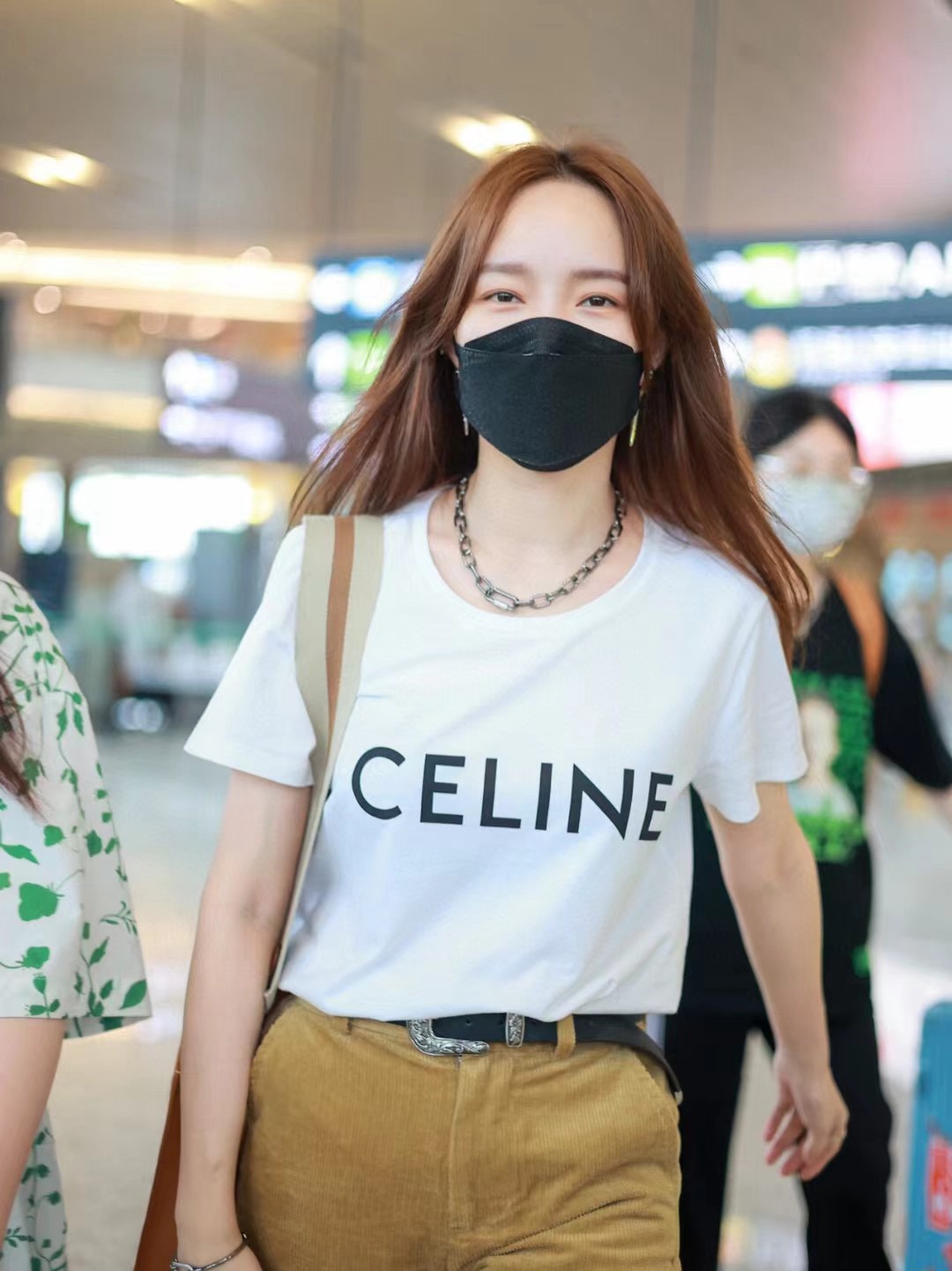 【커플】 CELINE 셀린느반팔티2408018